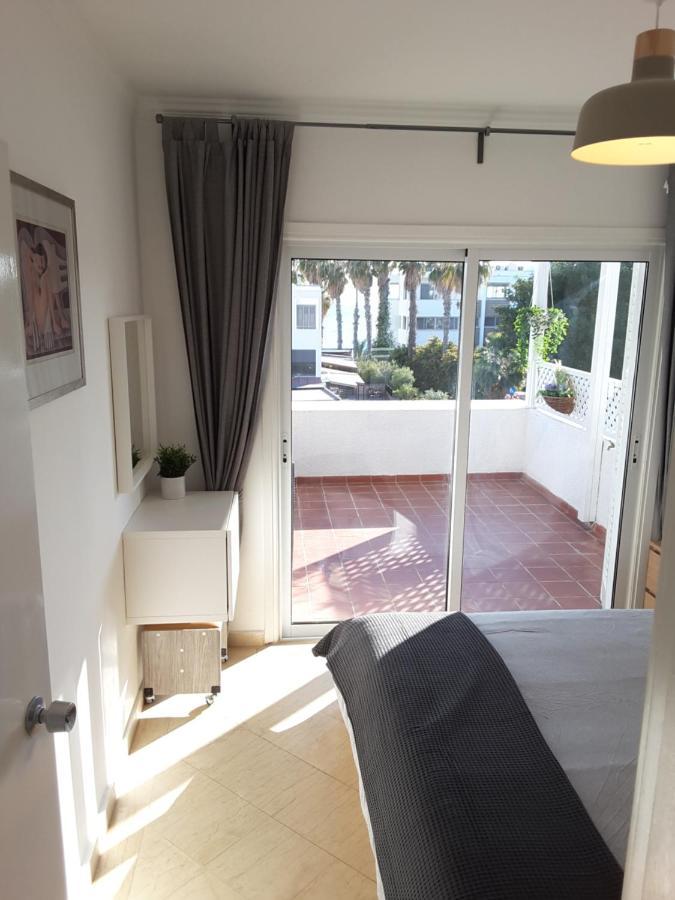 Appartamento Blue Coast Semeli By The Sea Paphos Esterno foto