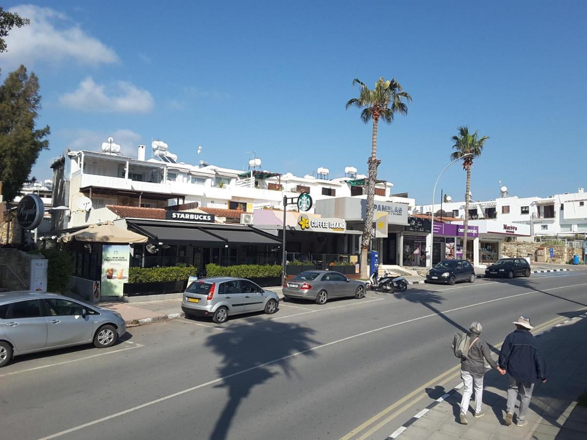 Appartamento Blue Coast Semeli By The Sea Paphos Esterno foto